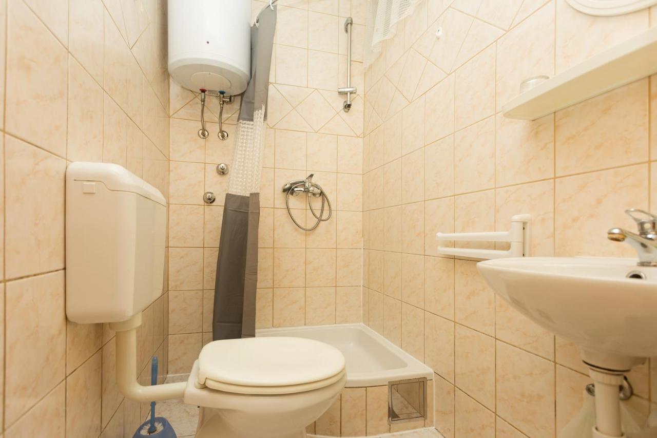 Apartments Julija Хвар Экстерьер фото