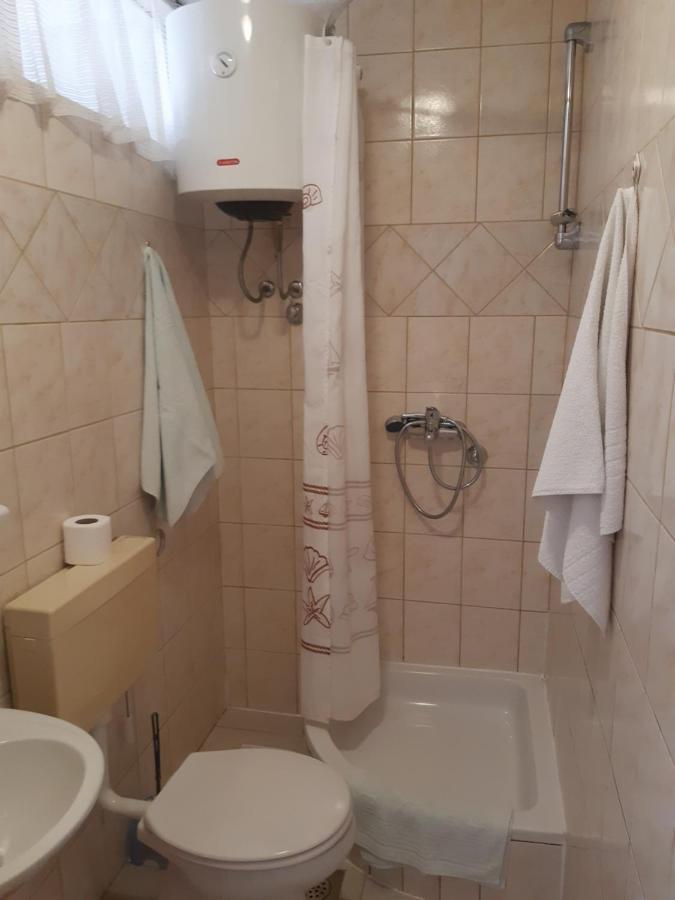 Apartments Julija Хвар Экстерьер фото