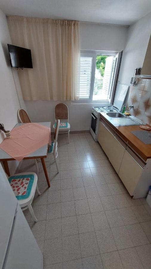 Apartments Julija Хвар Экстерьер фото