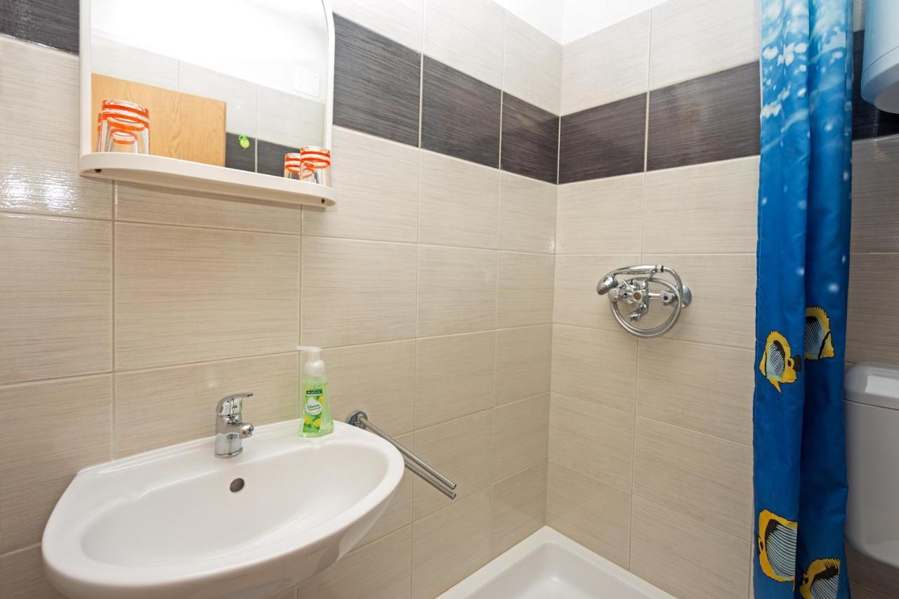 Apartments Julija Хвар Экстерьер фото